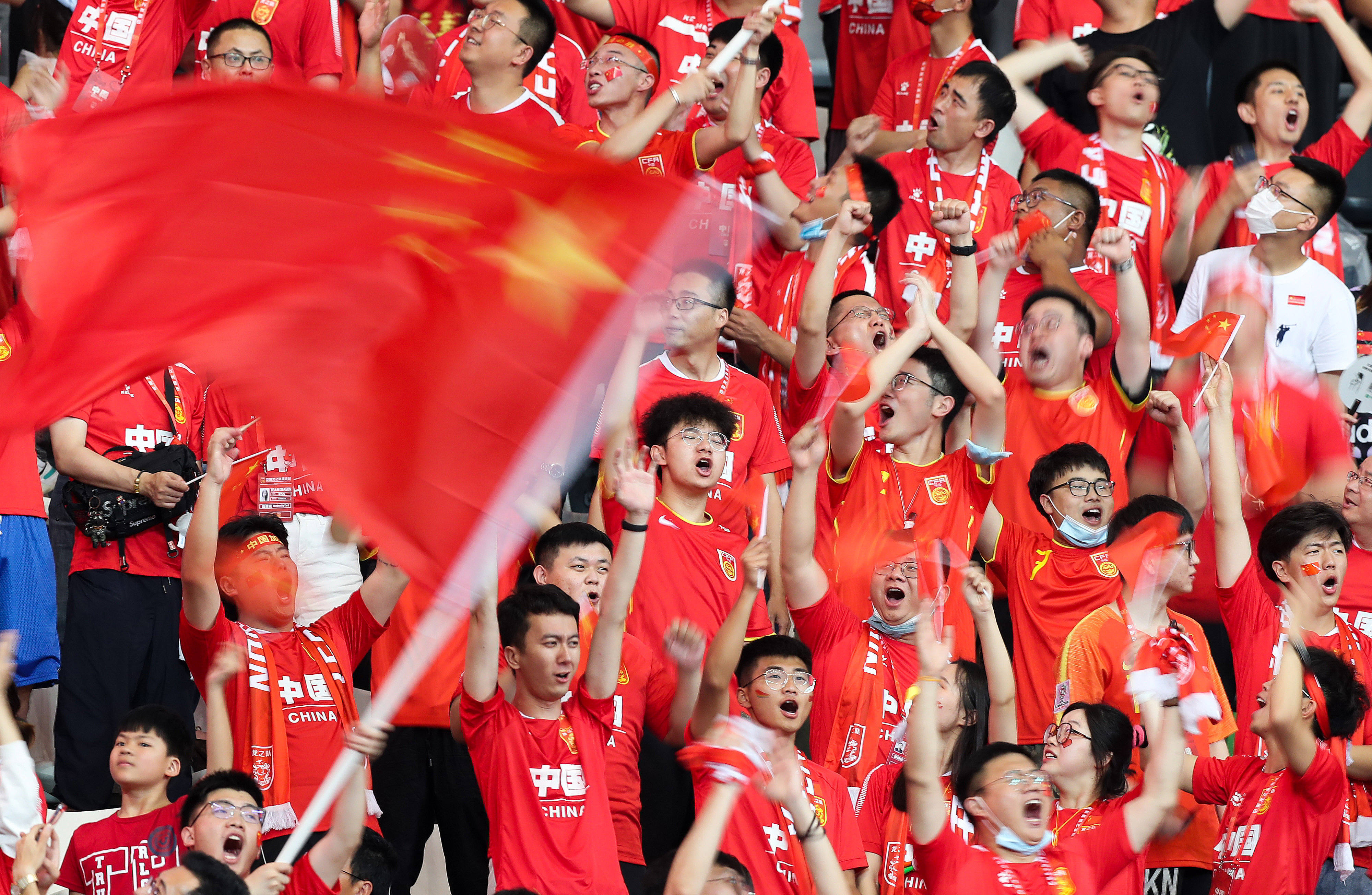 包含国际足球赛场上中国队斩获胜利荣誉的词条
