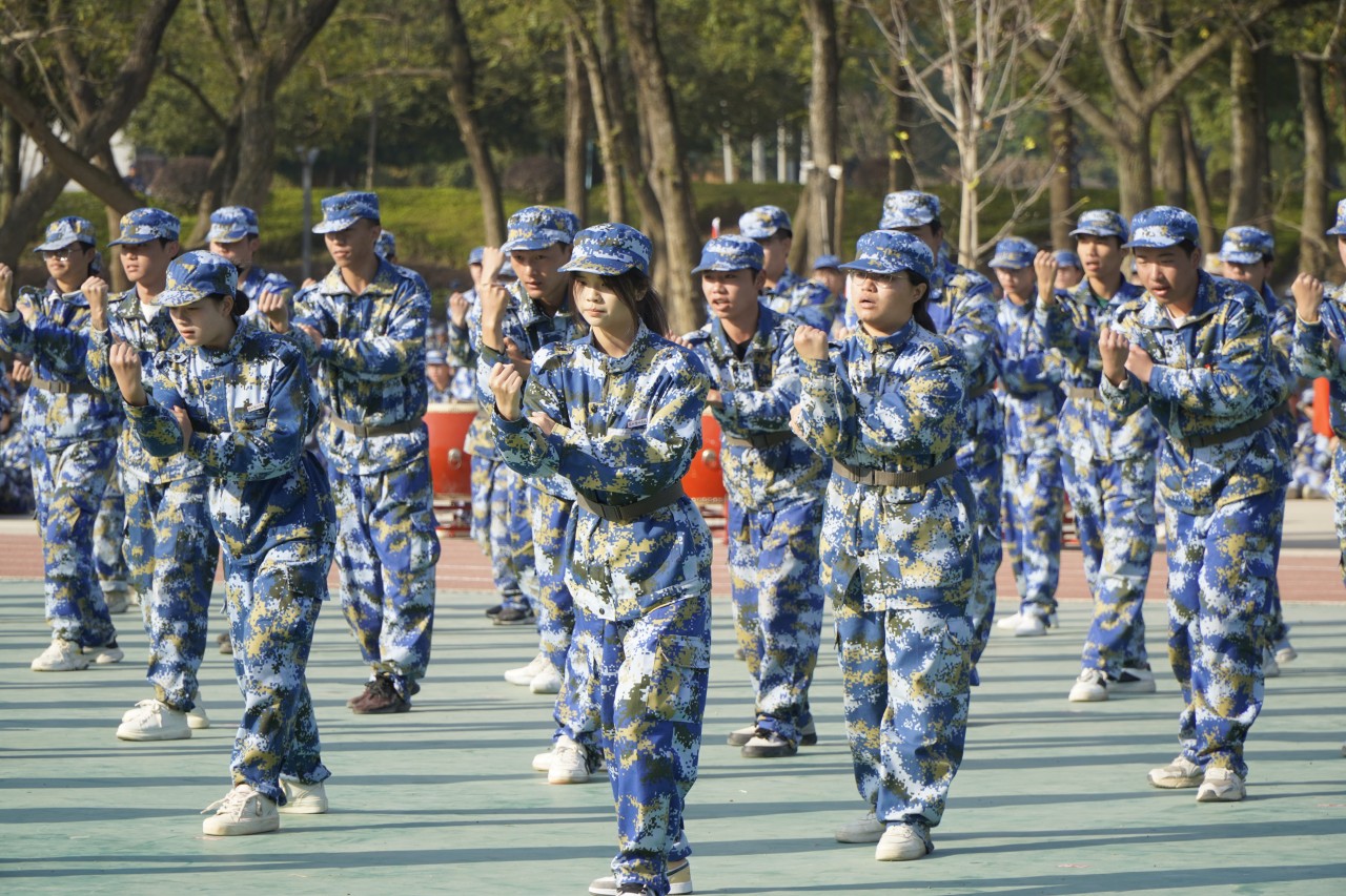 坐拥主场势如破竹，蓄势待发展口号的简单介绍