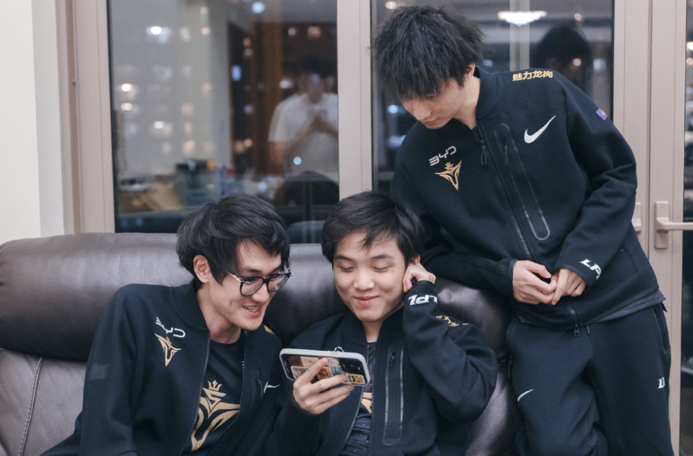 Karsa在掘金比赛中险胜,大比分获胜引发热议!气势如虹延续的简单介绍 Karsa在掘金比赛中险胜,大比分获胜引发热议!气势如虹延续的简单介绍